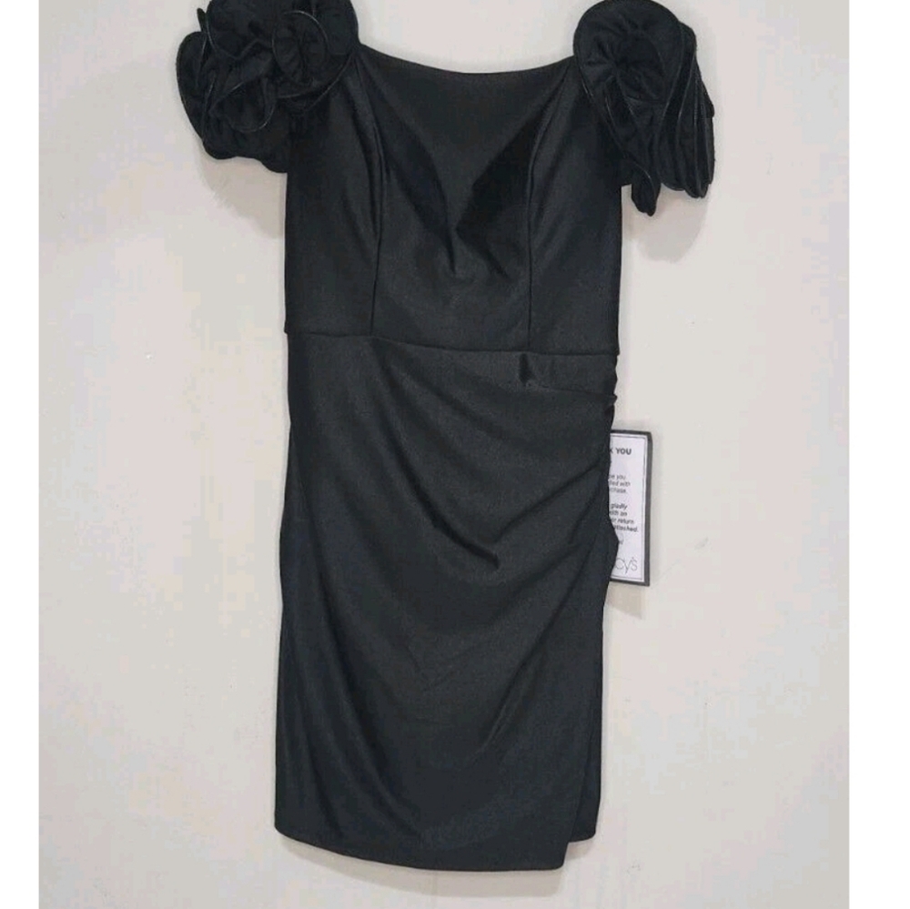 B Darlin Juniors' Ruffled Black Off-The-Shoulder Bodycon Dress 3/4 - Picture 2 of 8